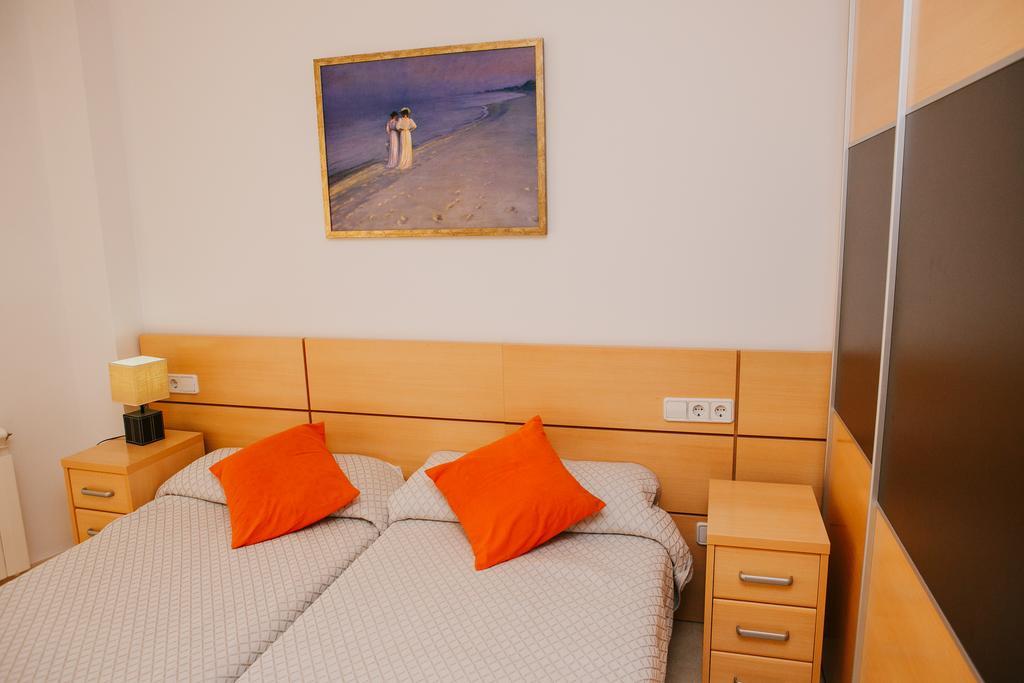 Apartamentos Navas Barcelona Exterior photo