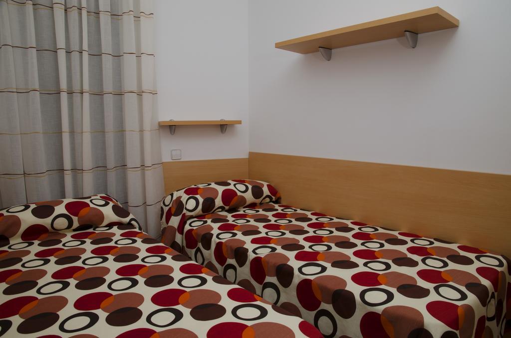 Apartamentos Navas Barcelona Exterior photo